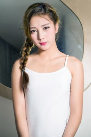 欧美黑白头像成熟_剧情片高清完整版播放